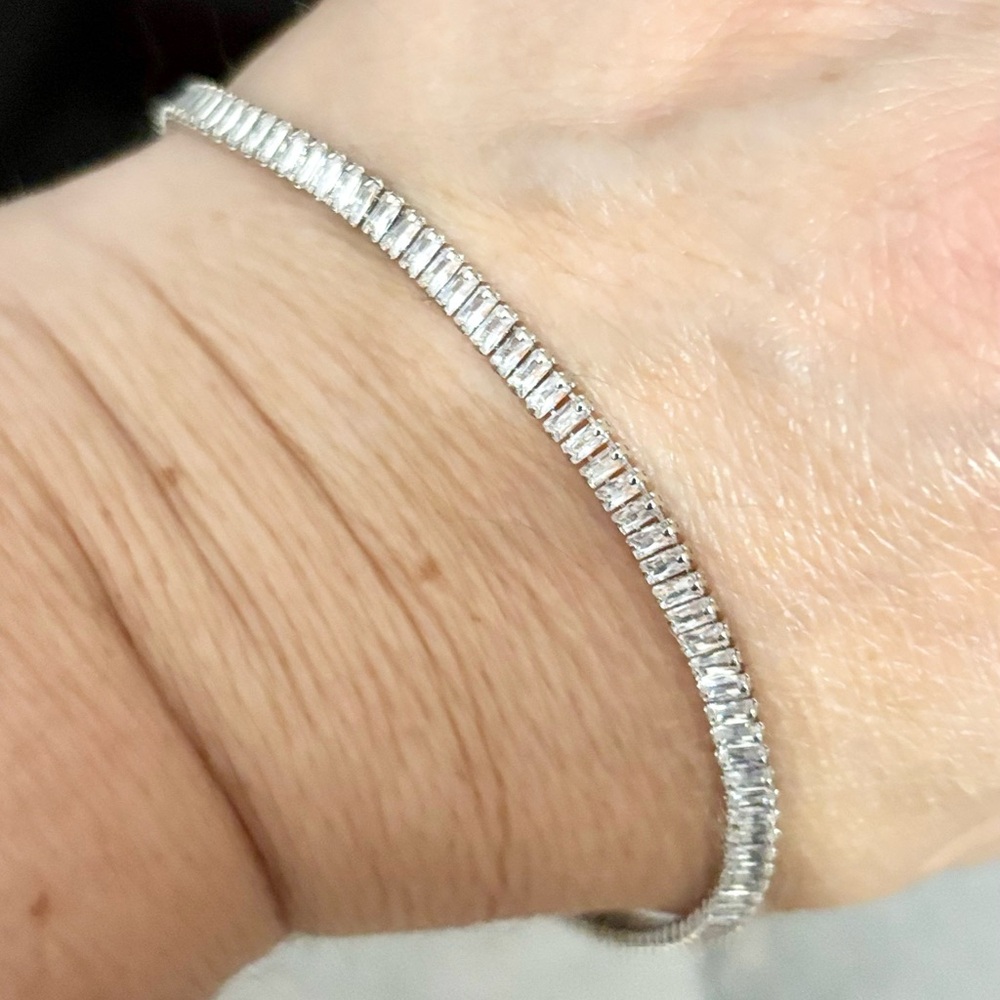 New Gorgeous Sparkly Silver Plated Bracelet/Anklet